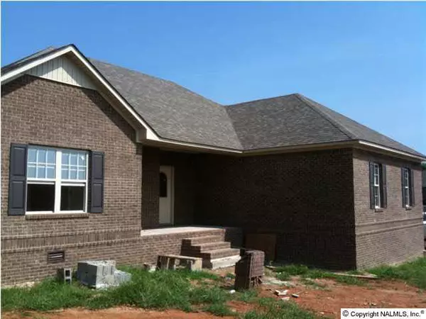 23747 Justin Brent, Elkmont, AL 35620