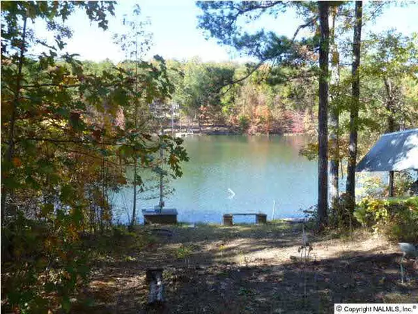 Mentone, AL 35984,675 County Road 859