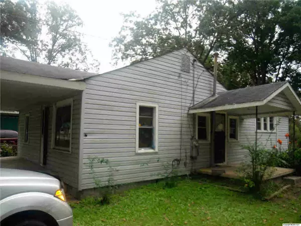 Gadsden, AL 35904,2828 Cambron Street