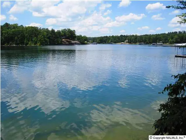 Lotawata Drive, Jasper, AL 35504