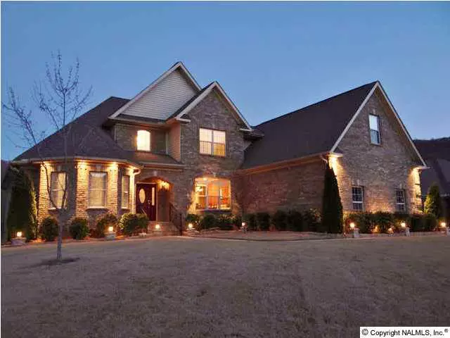 185 Valley Stone Road, Huntsville, AL 35811