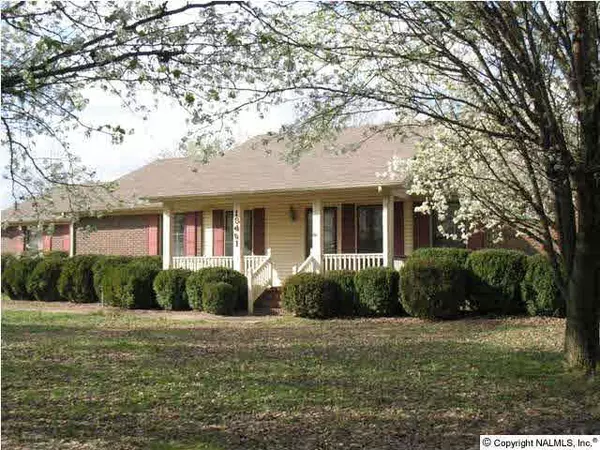 13401 New Cut Road, Athens, AL 35614