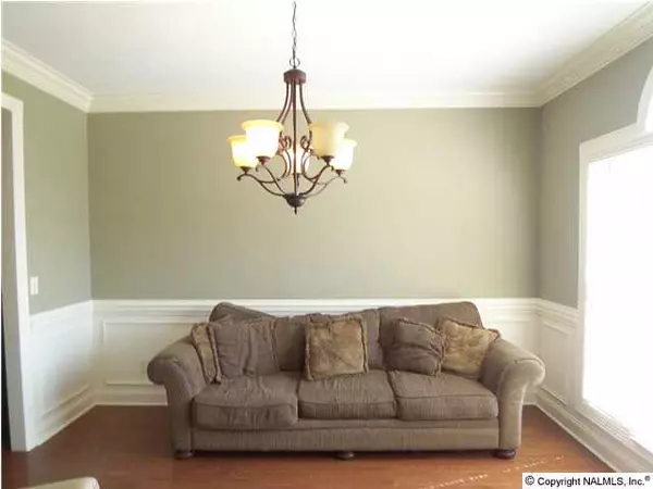 Owens Cross Roads, AL 35763,4828 Cove Valley Drive