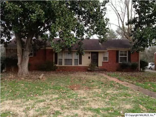 3606 Lakewood Drive, Huntsville, AL 35811