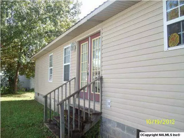 Gadsden, AL 35904,9 Sommersworth Avenue