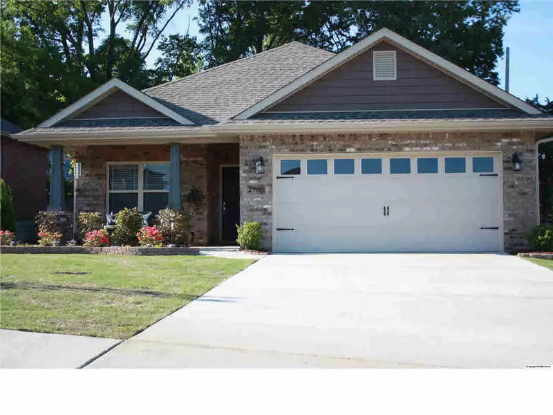 2906 Pasture View Lane, Owens Cross Roads, AL 35763