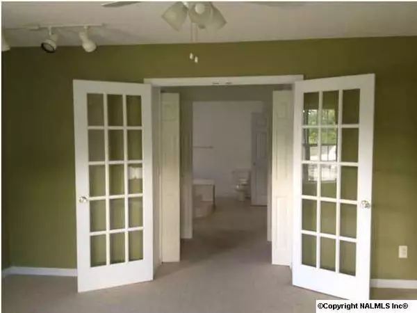 Rainsville, AL 35986,245 County Road 570