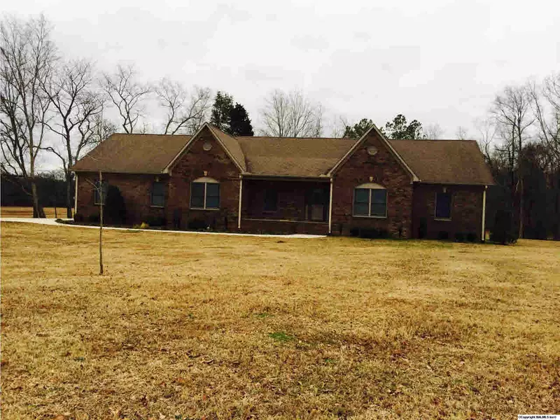 976 Meridianville Bottom Road, Meridianville, AL 35759