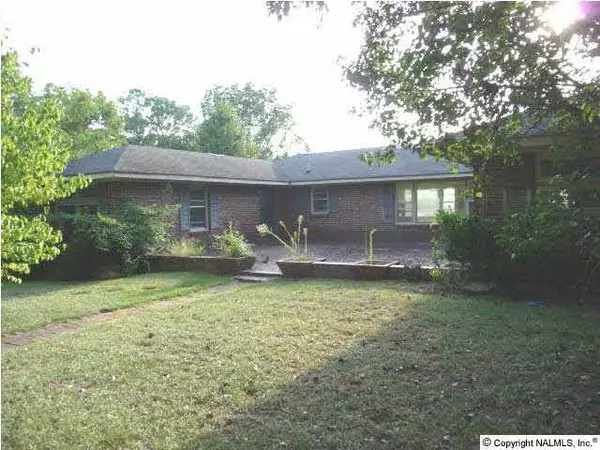 1503 SE 13th Avenue, Decatur, AL 35601