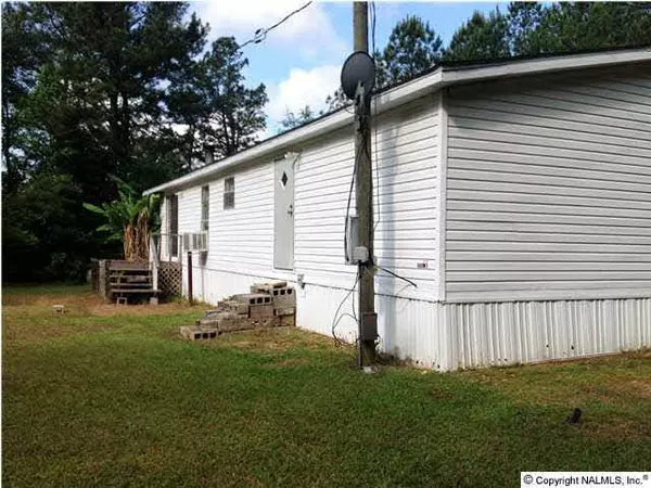 Cedar Bluff, AL 35959,1115 County Road 136