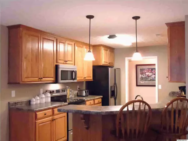 Hartselle, FL 34640,1308 Crown Pointe Drive