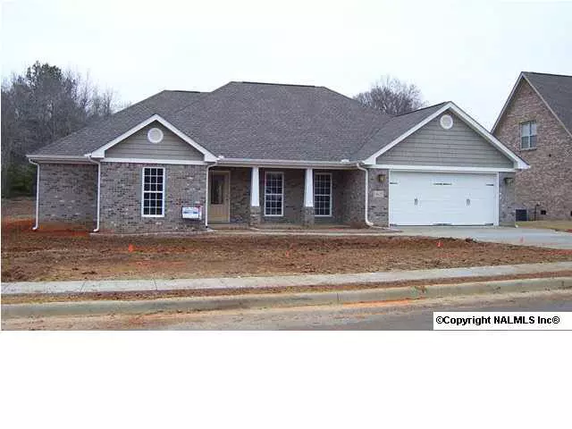 1405 Gypsy Trail, Hartselle, AL 35640