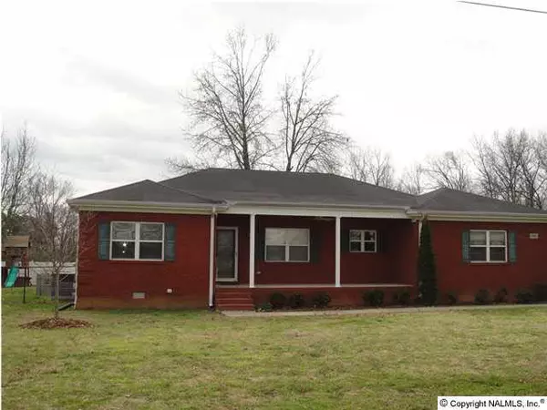 640 Dan Crutcher Road, Toney, AL 35773