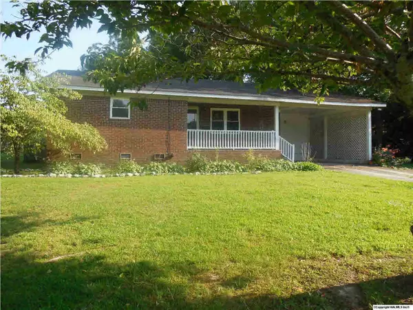 Boaz, AL 35957,407 Benton Avenue