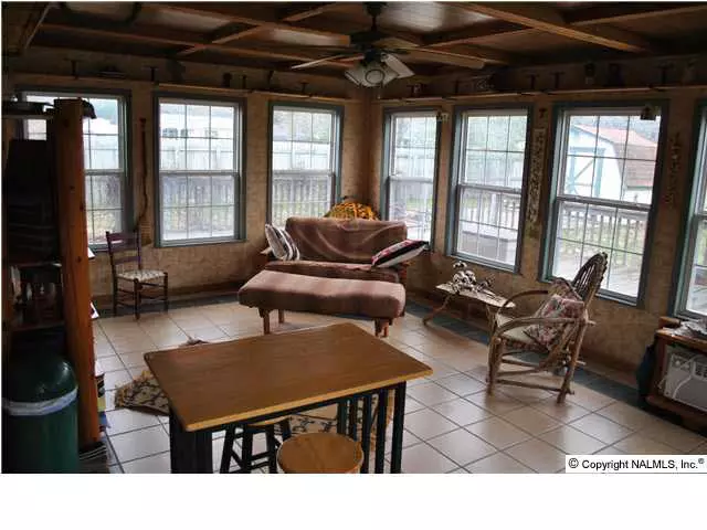 164 Willoughby Drive, New Hope, AL 35760