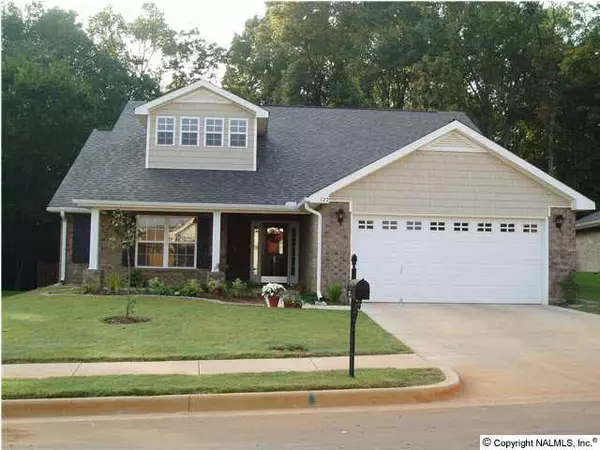 320 Summer Cove Circle, Madison, AL 35757