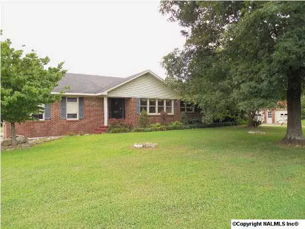 2411 Dogwood Lane, Decatur, AL 35601