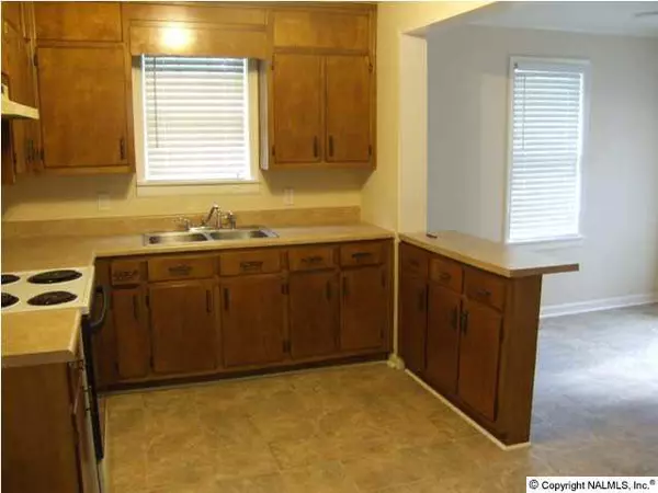 Arab, AL 35016,55 3rd Street