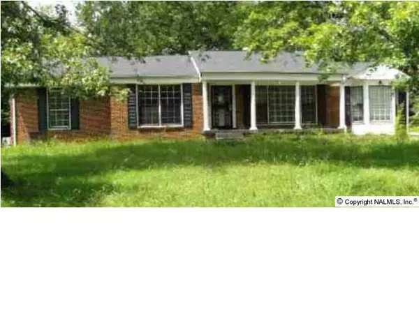 3507 NW Rosedale Drive, Huntsville, AL 35810