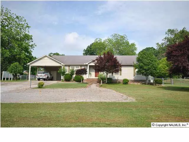 1609 Barkley Bridge Road, Hartselle, AL 35640