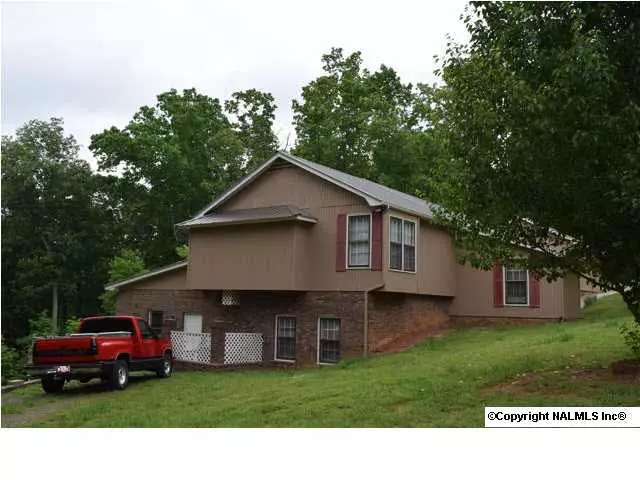 Scottsboro, AL 35768,109 Colonial Drive