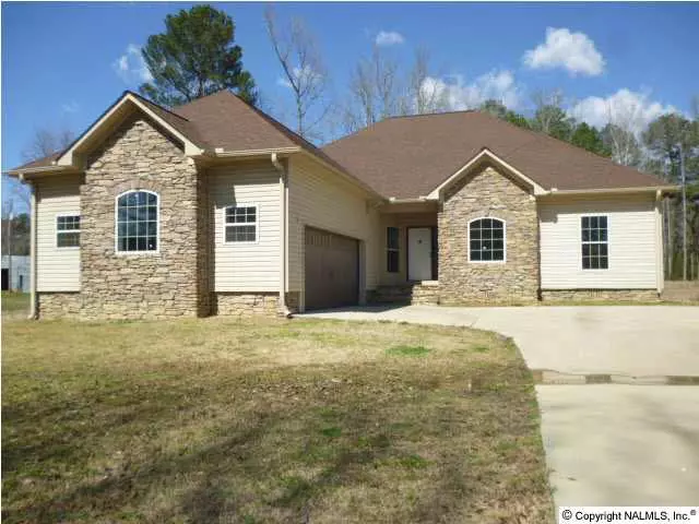 Cullman, AL 35057,66 Stricklin Road