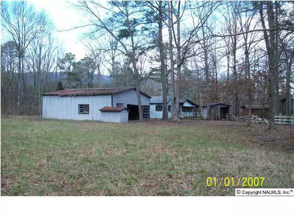 Leesburg, AL 35983,145 County Road 452