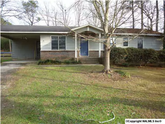 Cullman, AL 35055,2028 SW Larry Avenue