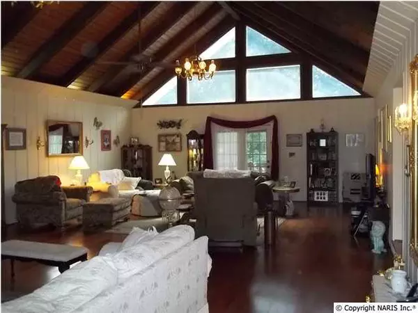 Rainbow City, AL 35906,113 Windy Hill Road