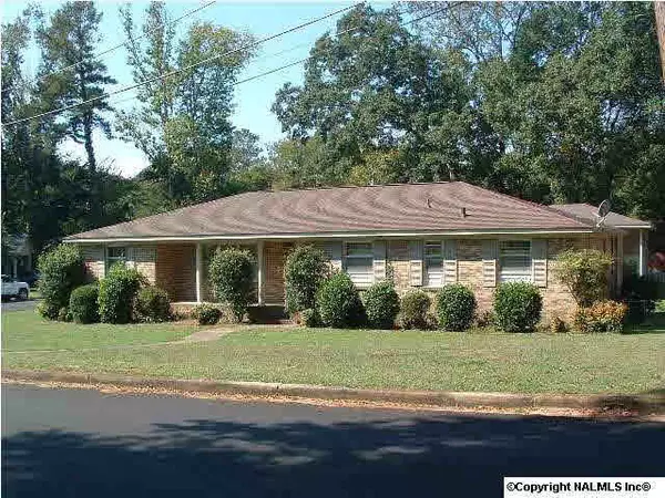 300 Manor Street, Gadsden, AL 35901