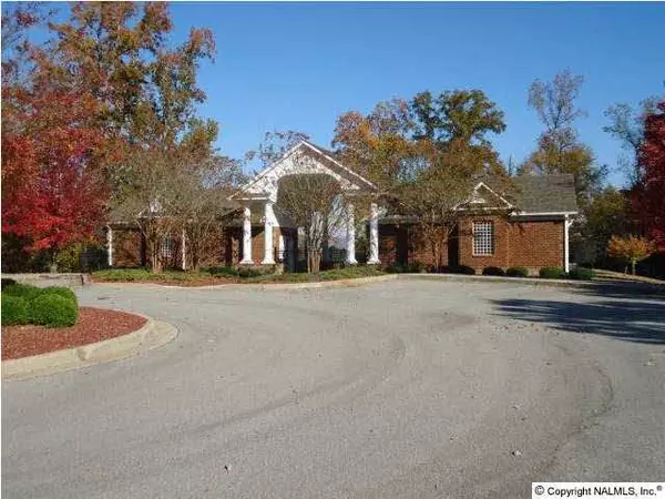 Owens Cross Roads, AL 35763,4404 Hidden Lake Drive