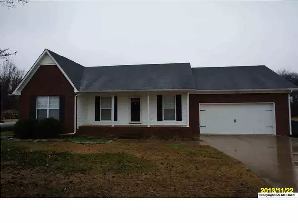 Toney, AL 35773,138 Comet Drive