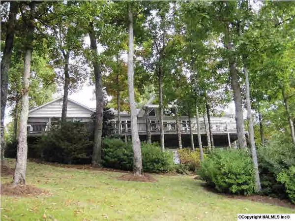 1491 Sipsey Pines Road, Arley, AL 35541