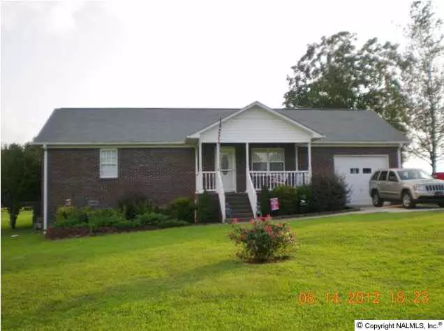 244 Neptune Drive, Arab, AL 35016