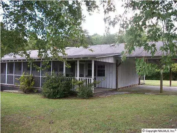 Mentone, AL 35984,152 Grove Street