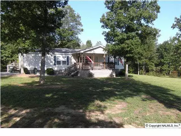 395 County Road 858, Fort Payne, AL 35967