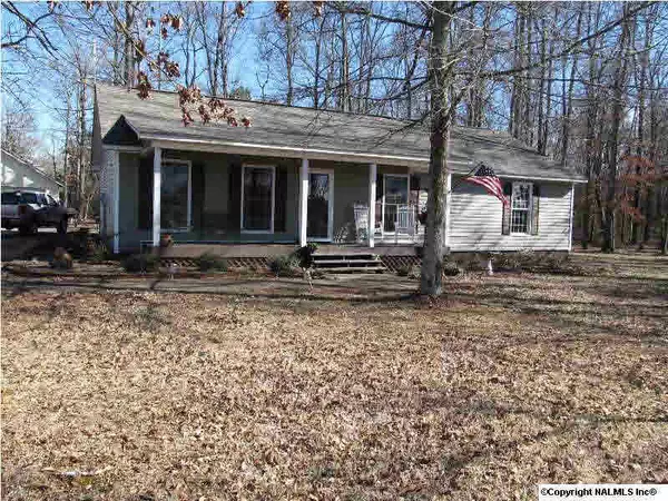 19482 East Limestone Road, Toney, AL 35773