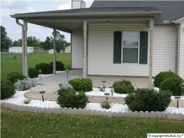 Toney, AL 35773,105 Fox Chase Trail