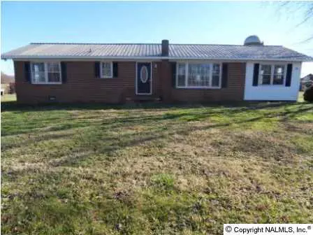 1611 Carter Grove Road, Hazel Green, AL 35750