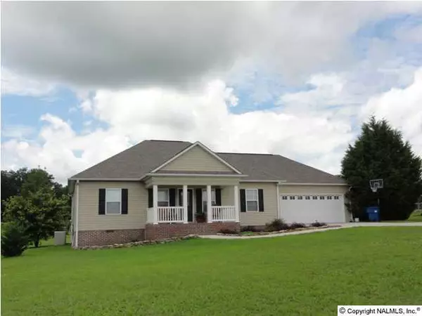 637 Halston Road, Arab, AL 35016