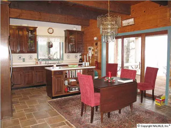 Langston, AL 35755,541 Chilcotin Road