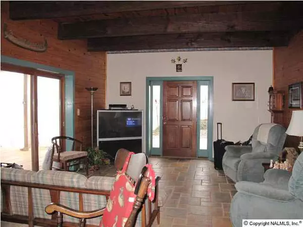 Langston, AL 35755,541 Chilcotin Road