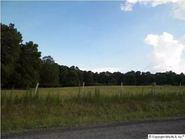 County Road 1763, Arab, AL 35016