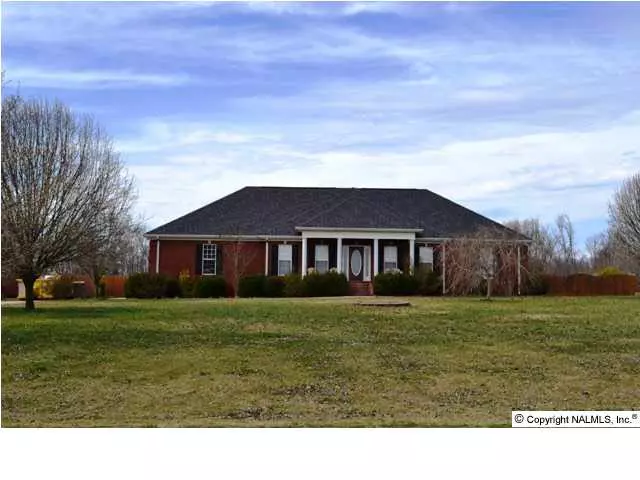 24 Henry Bayless Road, Ardmore, TN 38449