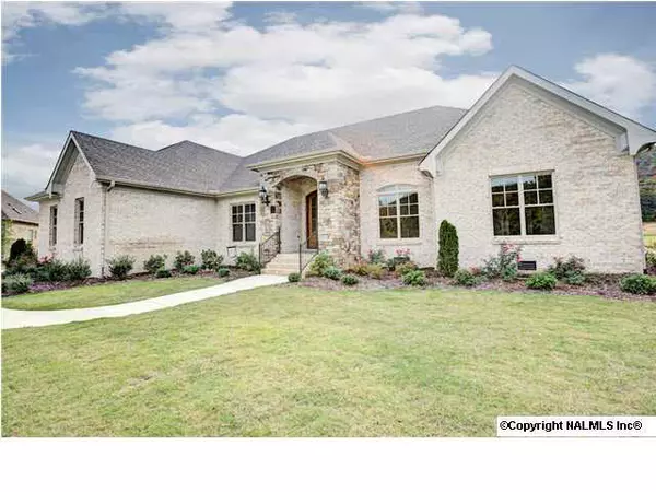 Gurley, AL 35748,12 Sotheby Place