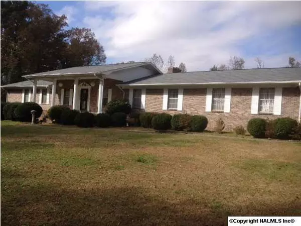 706 Valley Drive, Attalla, AL 35954