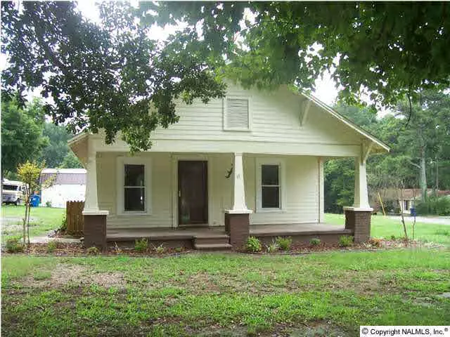 1004 North Main Street, Arab, AL 35016