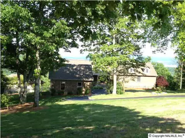 Grant, AL 35947,1315 Bakers Mountain Road