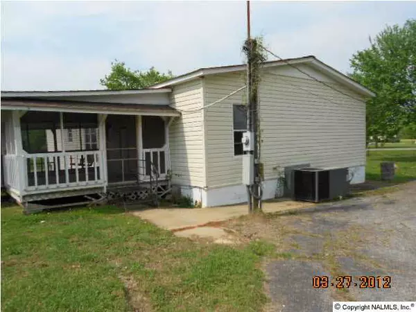 Owens Cross Roads, AL 35763,2289 Old Highway 431