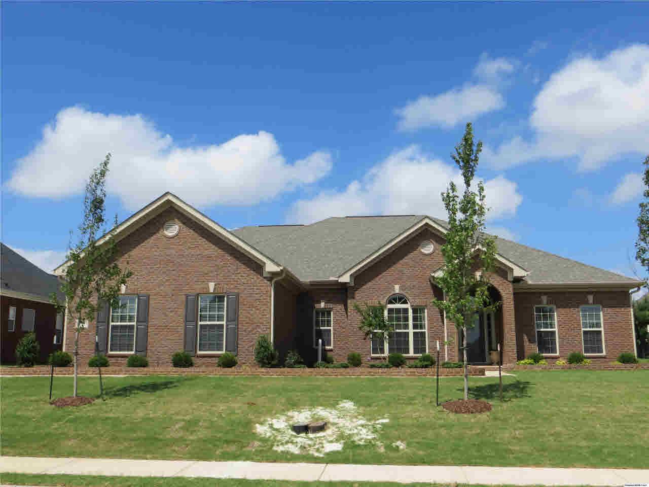 5 Wax Lane, Huntsville, AL 35824
